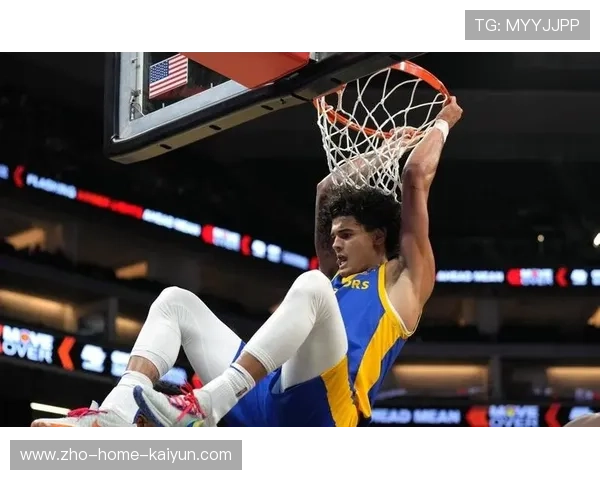 勇士桑托斯大心脏封盖,科尔赛后赞其训练房加练成果 勇士桑托斯大心脏封盖,科尔赛后赞其训练房加练成果