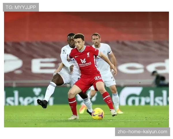 江苏南钢胡鑫雨15分效率颇高 球队内外线结合战术执行到位